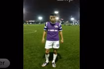 Chết cười màn vừa “chém gió” vừa đá bóng của Hiệp gà