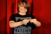 Sửng sốt trước màn ảo thuật đại tài của cậu bé 10 tuổi