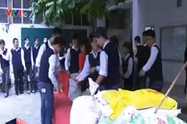 Trường học nhận gạo, không nhận phong bì ngày 20/11