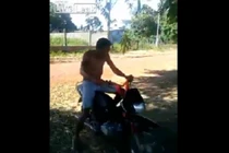 Thanh niên rảnh rỗi... sinh nghịch dại