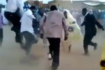 Clip: Đã mắt xem nhóm thanh niên “quẩy tít mù“