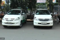 Xăng giảm, giá cước vận tải bao giờ giảm?