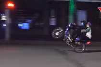 Chủ tịch Hà Nội chỉ đạo điều tra, xử lý nghiêm “quái xế” đua xe ở Hồ Gươm