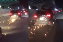 Video: Mazda CX5 gây tai nạn, kéo lê xe đạp điện tóe lửa trên đường Hà Nội