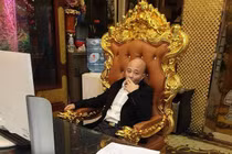 Video Đường ‘Nhuệ’ cùng hơn 40 đàn em, dí súng dọa giết thầy bói