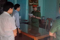 Quan huyện Gia Lai cùng thuộc cấp “ăn tiền” ngân sách thế nào... bị bắt giữ?