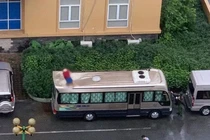 Phát hiện lá thư tuyệt mệnh của người đàn ông tử vong trên nóc xe khách