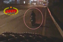 Muôn kiểu 'báo luật' và nhiều hiện tượng lạ ở trạm thu phí cao tốc Hà Nội - Lào Cai