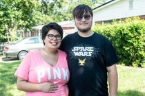 Chuyện tình “một bà - bốn ông” của gái trẻ 20 tuổi, phải phân lịch ngủ mỗi đêm