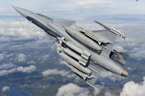 Việt Nam nên quan tâm tiêm kích Thụy Điển giá rẻ ngang Su-27, Su-30