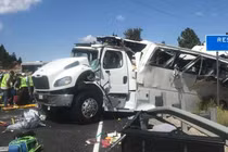 Xe chở khách du lịch gặp nạn tại Mỹ, ít nhất 4 người thiệt mạng