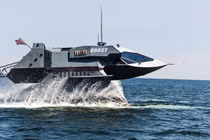 Lầu Năm Góc quay lại Thái Bình Dương với hạm đội “tàu ma”?