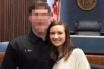 Nữ giáo viên gửi ảnh khỏa thân và quan hệ tình dục với học sinh