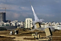 Palestine trút cơn mưa rocket, “Vòm Sắt” bảo vệ Israel cuối cùng đã... thất thủ
