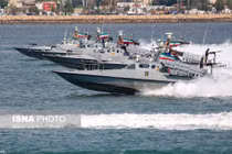 Hải quân Hồi giáo Iran phô trương sức mạnh cực khủng, Mỹ có dè chừng?