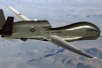 Iran tuyên bố bắn hạ UAV trinh sát "xịn" nhất của Mỹ