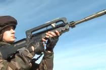 Phóng lựu "nhồi nòng": Giải pháp thay thế cho M79 và M203 Việt Nam đang dùng?