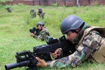 Súng trường tấn công hiện đại trong biên chế Việt Nam hiếm khi xuất hiện