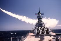 Chiến trường Kosovo: Nơi chắp cánh uy lực của tên lửa Tomahawk