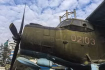 Việt Nam từng sở hữu máy bay cánh bằng có thể... bay giật lùi!