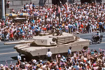 Dàn vũ khí “khủng” chuẩn bị cho Quốc Khánh Mỹ