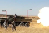 Lạ lùng pháo tự hành có một không hai của phiến quân Syria