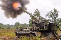 Cuối năm rảnh rỗi, Nga mang siêu pháo tự hành “Hoa Mẫu Đơn” ra bắn thử