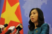 Việt Nam xác minh thông tin tàu sân bay Trung Quốc đang vào biển Đông