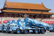 Mỹ chê vũ khí Trung Quốc kém chất lượng, đắt hàng do... "lót tay" nhiều