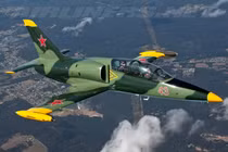 Không quân quá yếu, Campuchia quyết mua máy bay phản lực từ CH-Séc