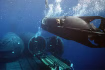 Cực hiếm: Cận cảnh tàu ngầm "mui trần" của đặc nhiệm hải quân Mỹ