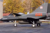 Ba Lan hụt siêu cường kích "ngoài hành tinh" vì... hết tiền