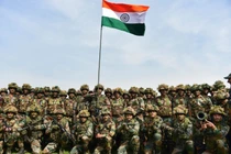 Đong đếm sức mạnh cường quốc quân sự số 2 châu Á