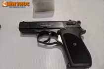 Loạt súng ngắn “nhà trồng được” của công an Việt Nam 