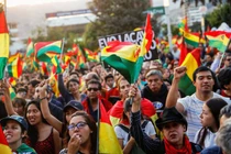 Cảnh sát Bolivia “trở cờ”, theo phe biểu tình chống chính phủ