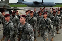 TT Trump đòi đồng minh trả tiền căn cứ quân sự nhưng kèm 'khuyến mãi'