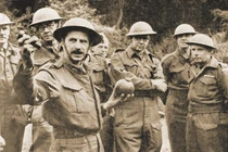 Kỳ dị lựu đạn như "keo dính chuột" trong Chiến tranh Thế giới thứ 2