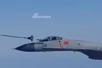 Bất ngờ cảnh tiêm kích của Trung Quốc tự tiếp liệu trên không cho nhau