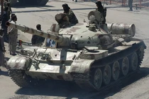 Hỏa lực xe tăng T-62 và T-54/55 Việt Nam khác nhau ra sao?