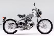 10 xe máy chạy “phà phà” không bằng lái tại Việt Nam