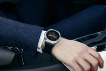 LG Watch Urbane có giá bán cao hơn cả Apple Watch