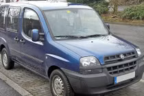 “Chết cười” với chiếc Fiat Doblo “nhái” Rolls-Royce ở Hà Nội