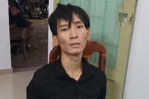 Vờ hỏi đường nhưng vẫn không thoát “nghiệp vụ” cảnh sát