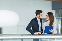 Giải quyết được điều này hãy quyết định hẹn hò với đồng nghiệp 