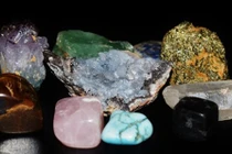 Làm đẹp bằng đá thạch anh của Miranda Kerr có thật sự thần kỳ?