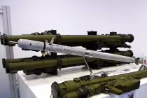 Singapore “bắt chước” Việt Nam mua tên lửa vác vai Igla-S