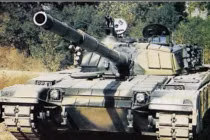 Khủng hoảng Ukraine khiến máy bay, xe tăng Trung Quốc “nằm đất”