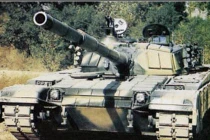 Khủng hoảng Ukraine khiến máy bay, xe tăng Trung Quốc “nằm đất”