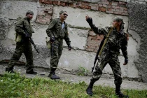 Bất chấp lệnh ngừng bắn, Ukraine bắn phá ngôi làng gần biên giới Nga?