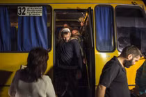 Cận cảnh quá trình trao đổi tù binh miền đông Ukraine